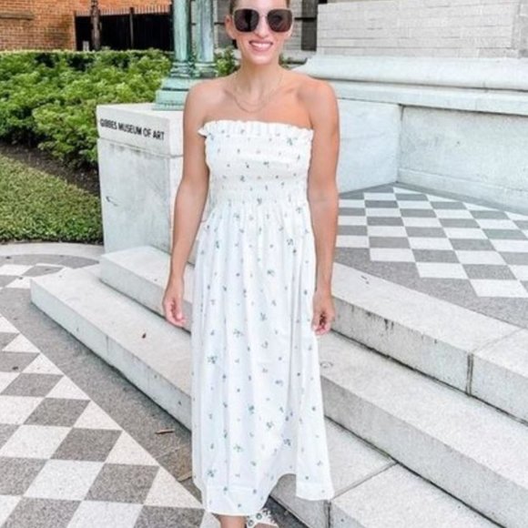 H&M Wildflower Collection XXL Smocked Bandeau NWT White Floral Convertible Dress - Picture 1 of 6
